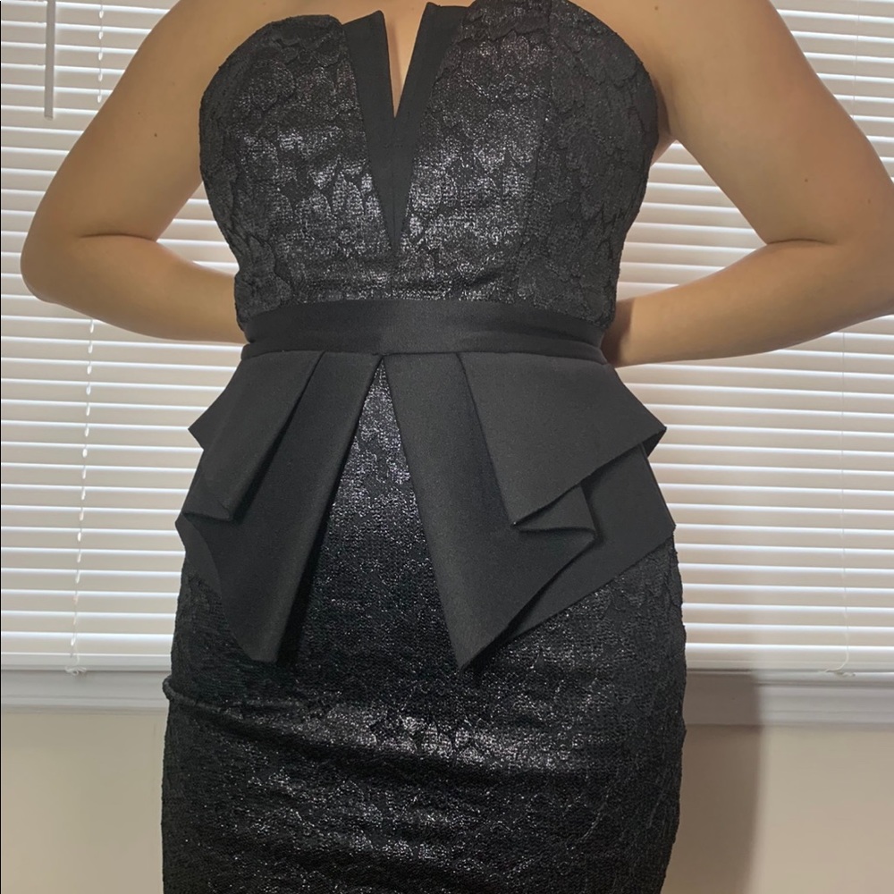 Black strapless dress - Picture 1 of 4